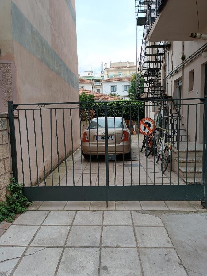 Apartmán Κεντρικό Ευρύχωρο Στούντιο Με Parking Larissa Exteriér fotografie
